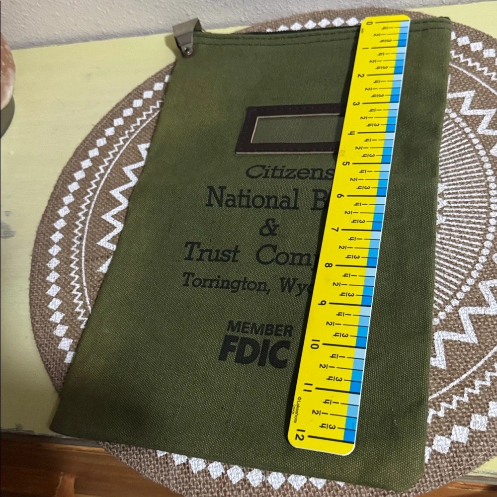 vtg canvas money bag Citizens National Bank & Trust Company Torrington, Wyoming. - Picture 3 of 7